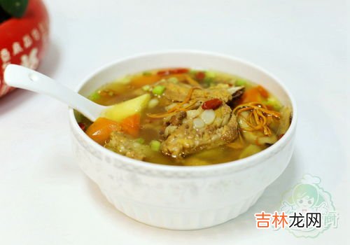 鱼煲汤教程,小鱼怎么熬汤