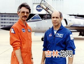 强对流天气对飞机飞行的影响是啥,大气中的对流层和平流层的特点对民航飞机会造成怎么的影响?
