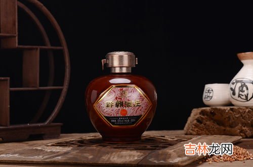 酱香型白酒真假鉴别方法,怎样鉴定酱香型白酒的真假？