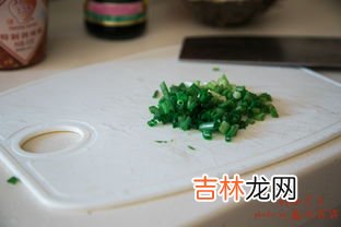 芋头蒸完是硬的还能吃吗,芋头煮了很久,有些还是硬得很,怎样煮才杷?