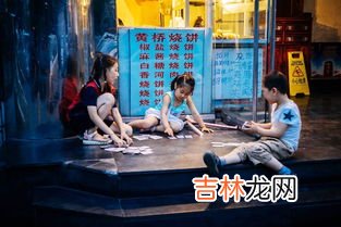 从小看大三岁知老反映了人格的什么特征,三岁看大,七岁看老,说明了什么??