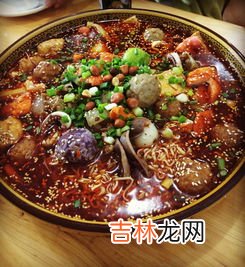 冒菜和麻辣烫的区别,麻辣烫和冒菜有什么区别呢？