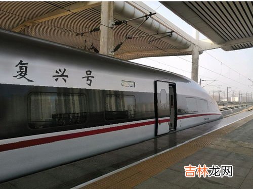 高铁上绿色灯代表啥,高铁座位灯的颜色代表什么