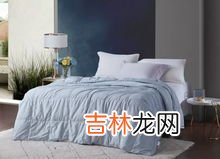 棉服可以用洗衣机洗吗,棉服能用洗衣机甩干吗