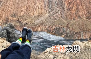 砂砾岩是什么岩石,地理上的砂岩和砾岩有什么区别