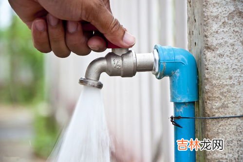 自来水烧开能喝吗,家里的自来水烧开了,能喝吗?会不会对身体不好呀?求解答。