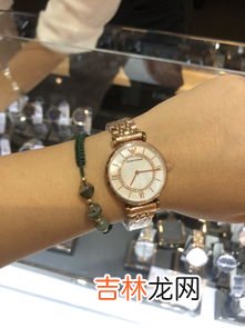 天梭手表与阿玛尼手表哪个好,阿玛尼白月光1763和天梭乐爱石英表哪个好看