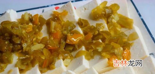 豆腐发红了还能吃吗,豆腐放几天表面发红还能吃吗