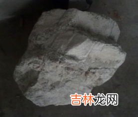 花岗岩是变质岩吗,花岗岩,石灰岩,这些沉积岩,岩浆岩,变质岩间的关系或类别什么的?