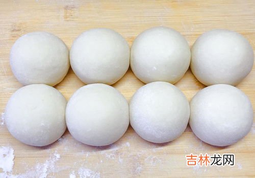 蒸馒头是冷水下锅还是热水下锅,蒸馒头冷水下锅还是开水下锅?