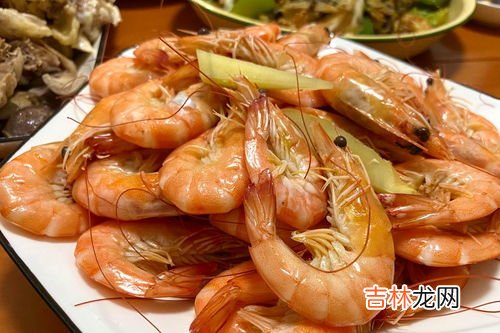 白切鸡是哪个菜系的,白切鸡是是属于什么菜系的？