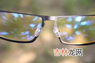 眼镜防蓝光和不防蓝光的区别,眼镜防蓝光和不防蓝光的区别是什么?