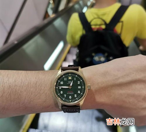 和万国一个档次的手表,手表品牌档次排名