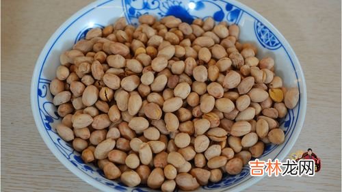 盐炒花生米,盐炒五香花生米怎么炒的又干又脆?
