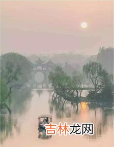 烟花三月下扬州全诗,烟花三月下扬州全诗是什么？