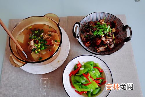 鸭架熬汤的方法,鸭架汤里放什么食材好吃