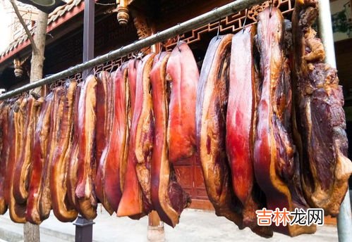 腊肉可以带上火车吗,火车上肉能不能带走 火车上肉可以带吗