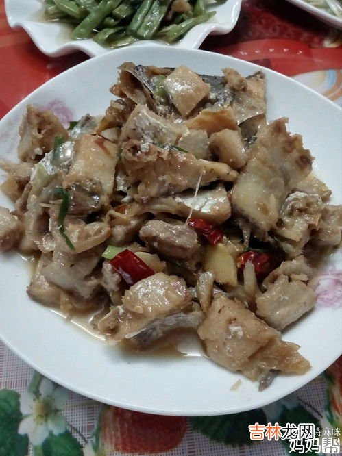 咸鱼烧肉的家常做法,腌制的鱼肉怎么做才好吃