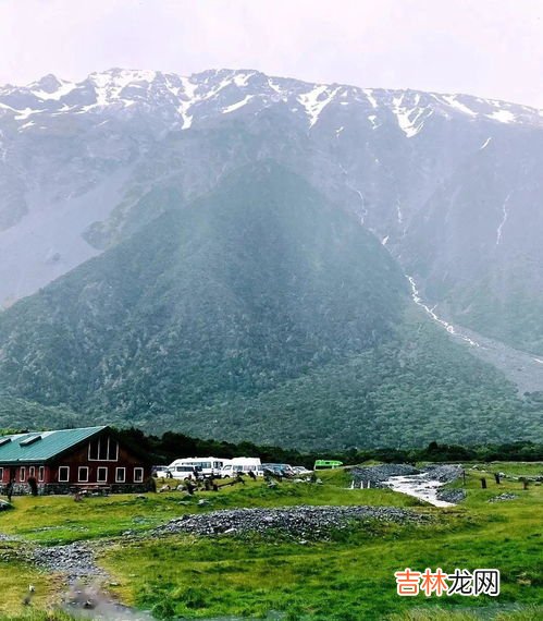 阿尔卑斯山位于哪两个板块之间,阿尔卑斯喜马拉雅火山地震带位于哪些板块交界处