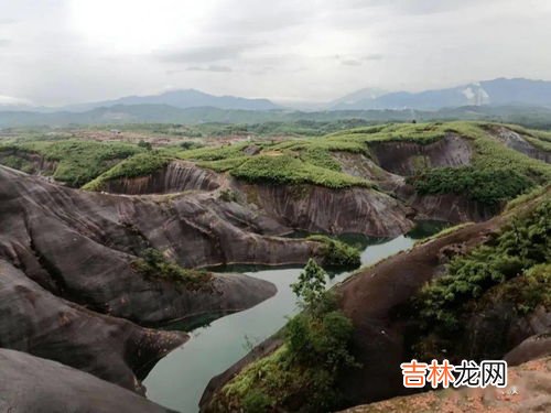 我一路看过千山和万水是什么歌,我一路看过千山和万水是什么歌 歌词我一路看过千山和万水是哪首歌