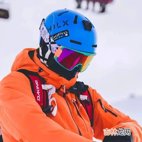 滑雪为什么要戴护目镜,为什么去下雪的地方要带眼镜