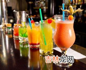 鸡尾酒是饮料还是酒,鸡尾酒是什么酒