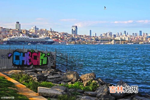 著名的亚欧间的海峡是,著名的亚欧间的海峡是?