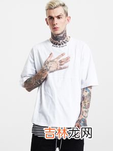 潮牌男装品牌前十排名? 男装奢侈品牌排行榜,购物中心男装品牌大全排行榜