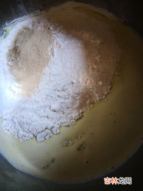 西兰花饼子的做法,西蓝花饼的做法