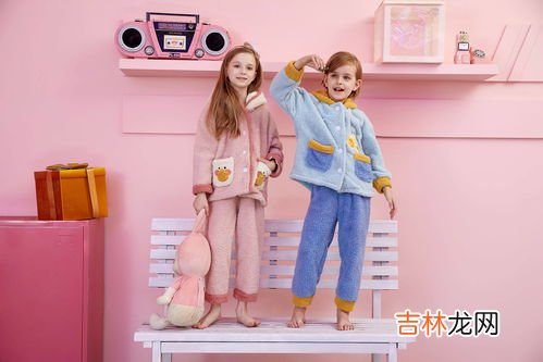 珊瑚绒和法兰绒的区别有哪些,珊瑚绒和法兰绒有什么区别哪个好