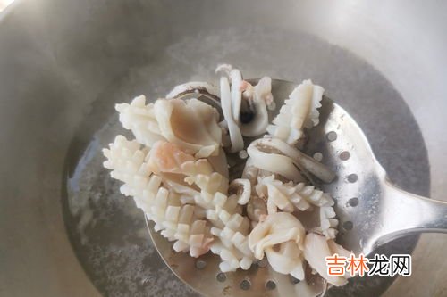 速冻调味鱿鱼怎么做好吃,冷冻鱿鱼怎么吃呢？