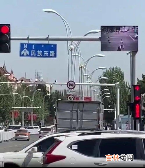 红灯停绿灯行指车还是人,是车子红灯停绿灯行还是人红灯停绿灯？？