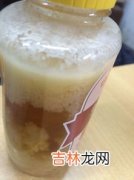 蜂蜜变酸还能喝吗,蜂蜜酸了还能吃吗 蜂蜜酸了还可以吃吗