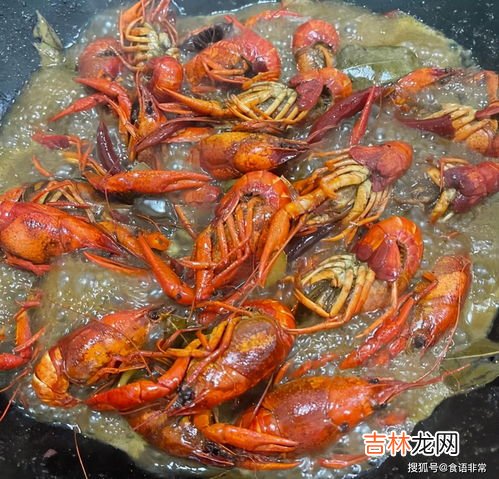 冷冻龙虾尾用去虾线吗,龙虾尾需要去虾线吗
