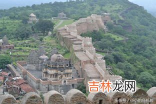 长城是啥时候被列入世界文化遗产的,长城列入世界文化遗产名录是在哪年哪月哪天？