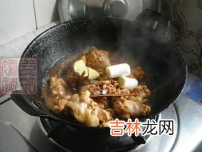 土豆红烧鸡的家常做法,红烧鸡怎么做好吃家常做法