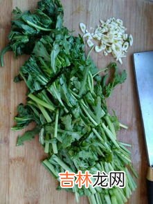 素炒茼蒿的家常做法,清炒茼蒿的家常做法