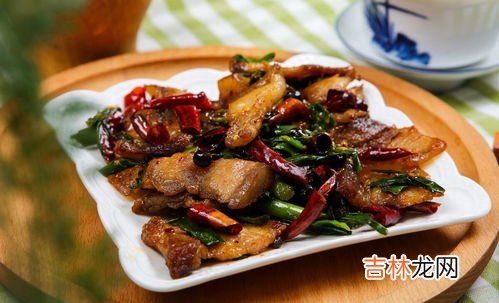 炒腊肉的配菜,腊肉可以和哪些菜一起炒？
