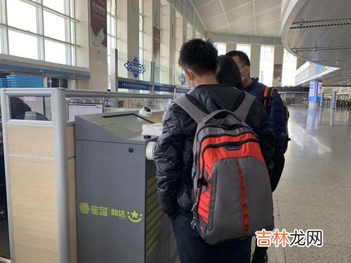 丙烯不能过安检吗,丙烯颜料是不是违禁品，能不能带上火车