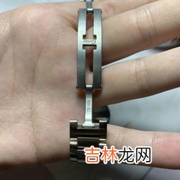 如何判断卡地亚女士手表真假,卡地亚手表怎样辨别真假？