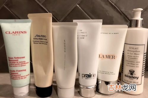 晚上用洗面奶洗完什么都不用可以吗,每天只用洗面奶洗脸，后不用任何化妆品，可以吗