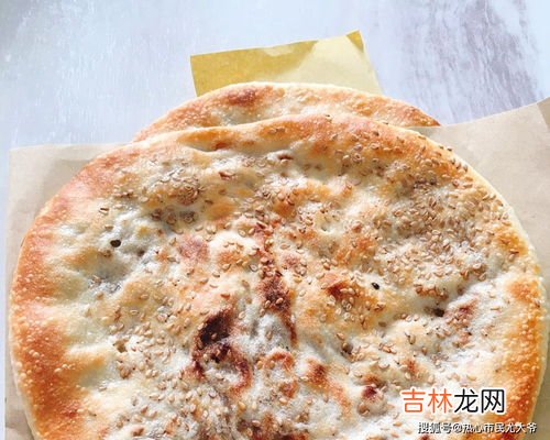 锅盔和烧饼区别是什么,锅盔是烧饼吗?