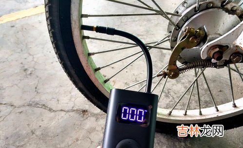 轮胎胎压多少正常范围,汽车正常胎压标准是多少?