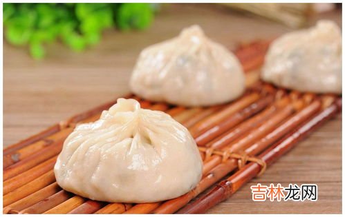 自发粉做包子怎么发面才松软发面的方法,自发面粉怎么做包子？