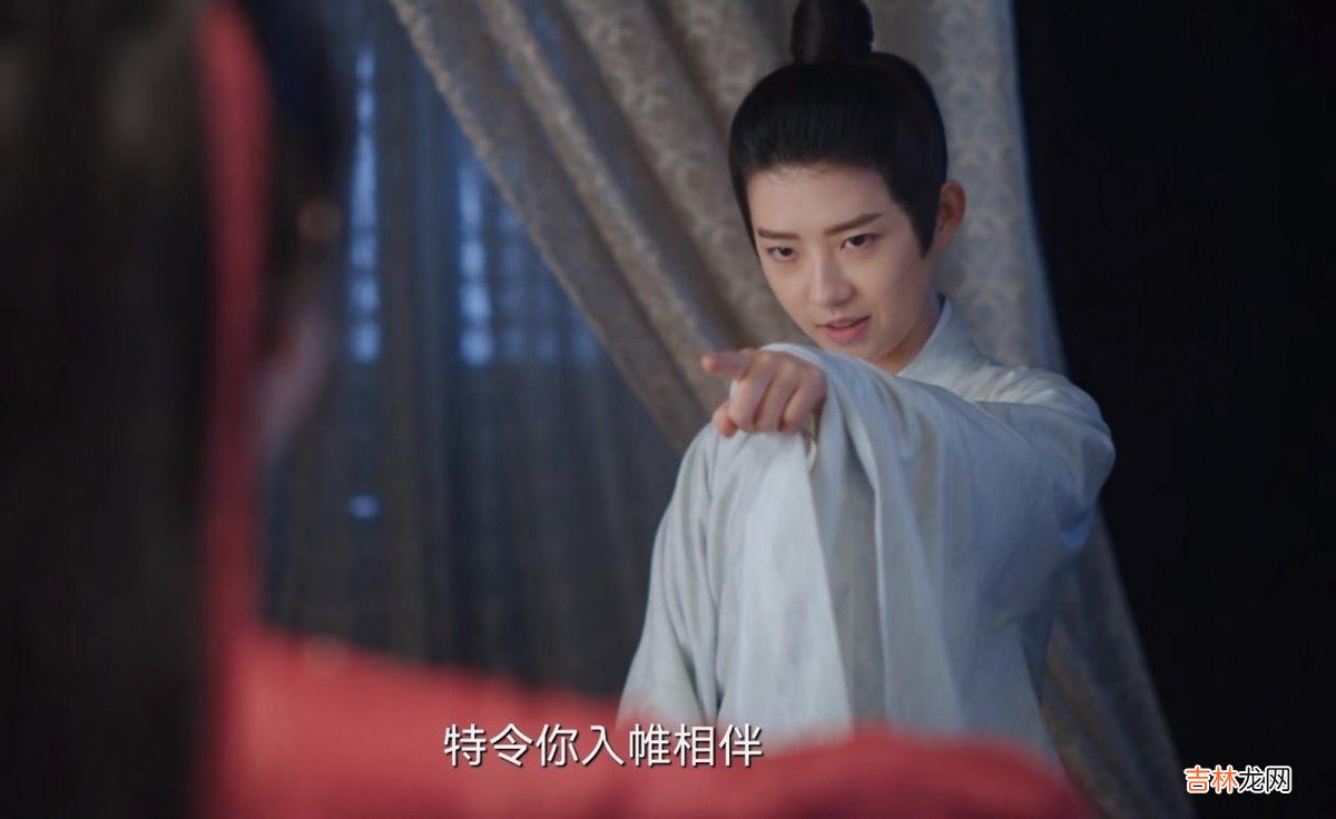 男装 舍不得眼线假睫毛，就别硬演女扮男装了，这5位反串才叫尊重观众