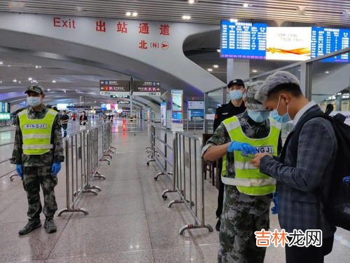 广州南站进站口是东还是西,广州南站a25是东还是西