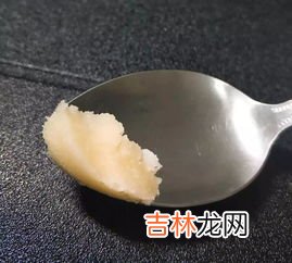 藕粉冲成了乳白色能吃吗,藕粉冲出来是乳白色的能吃吗