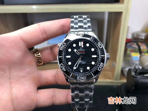 劳力士跟万国哪个档次高,万国手表属于什么档次的手表?