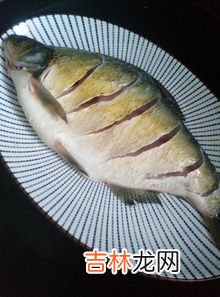 清蒸扁鱼方法,清蒸鳊鱼怎样做才好吃？