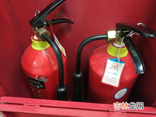 二氧化碳灭火器使用不会冻伤手指,二氧化碳灭火器不会冻伤手指吗?
